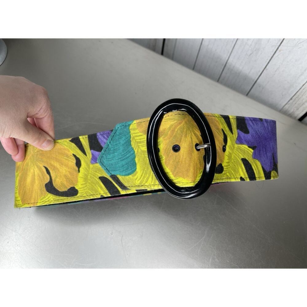 Vintage 80s Bright Floral Chunky Belt Boho Cottagecore Size 11/12